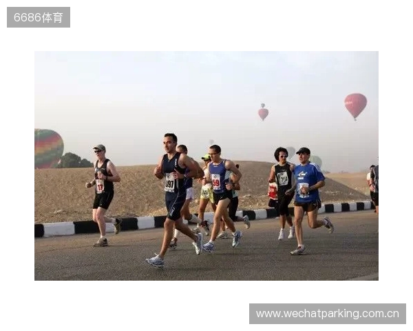 感人至深,朋友穿若塔球衣跑马拉松,期间与若塔妻子相拥 感人至深,朋友穿若塔球衣跑马拉松,期间与若塔妻子相拥