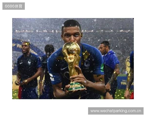 懂球帝2025年10月足坛MVP:姆巴佩蝉联! 懂球帝2025年10月足坛MVP:姆巴佩蝉联!